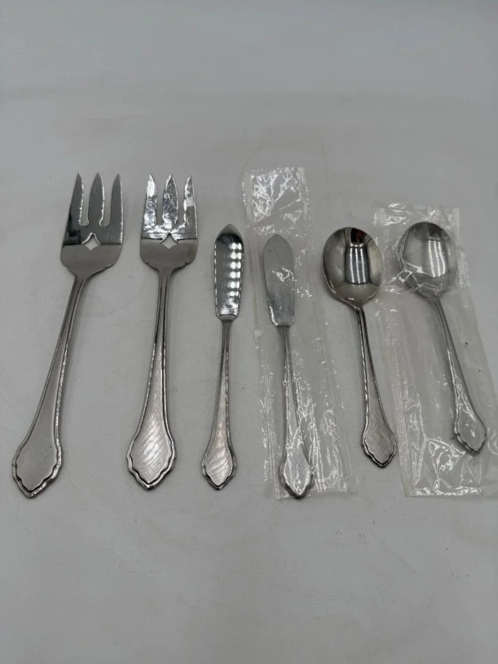 Oneide Summer Mist Autumn Glow Deluxe Stainless Flatware Set 6 Forks Spoons Spre